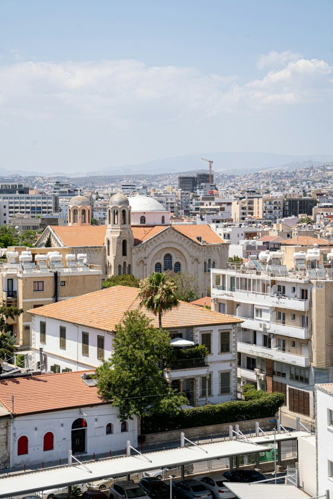 שי מזיג מקים פינטקים ומגדל מתחמי מגורים: חזון היזם הישראלי